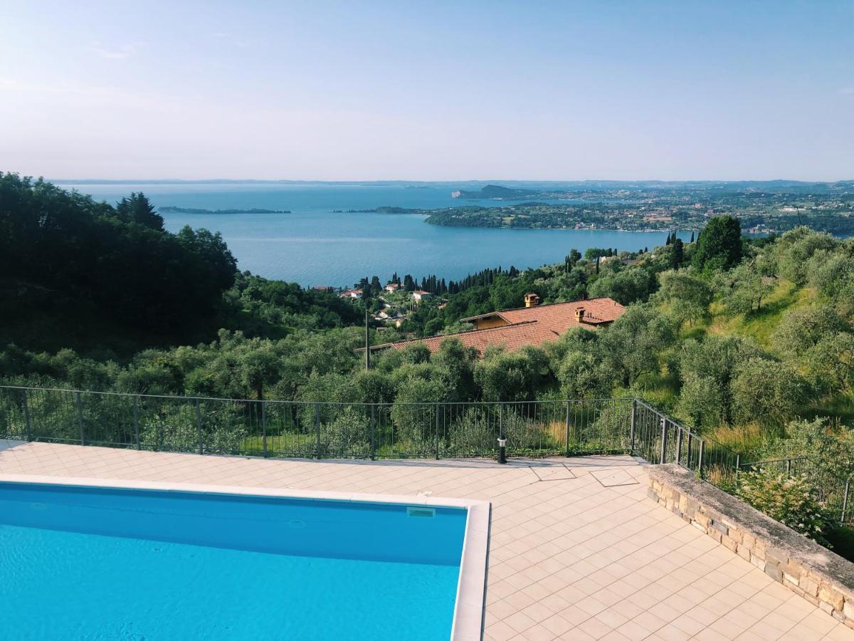 Casa Cecilia, 2 Bedrooms, 1 Bathroom, Lake View, Pool Gardone Riviera Zewnętrze zdjęcie